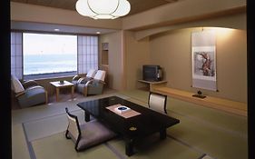 ホテル亀屋